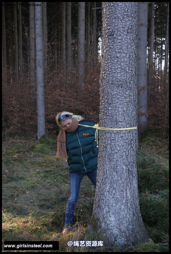 girlsinsteel - In the forest 第 8 张图片