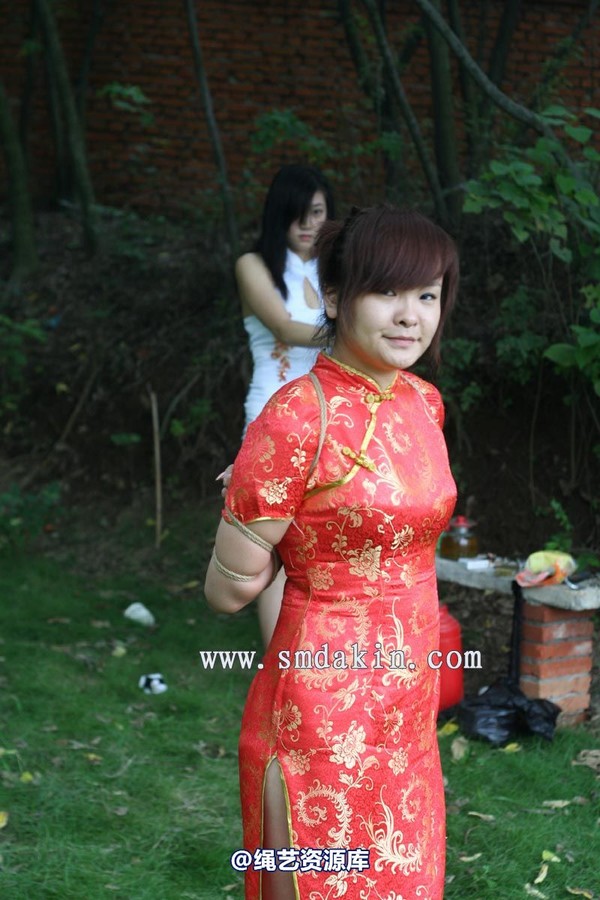 锐度主张 - 红旗袍模特：姗姗 第 7 张图片