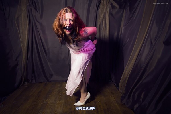 limitedaudience - 2016 fayth on fire captive princess 3 第 28 张图片