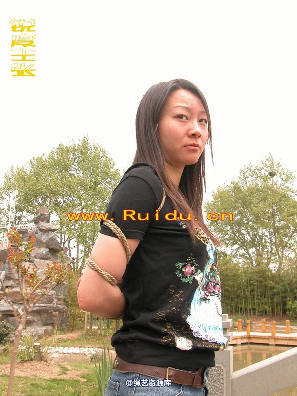 锐度主张 - 世博园内向游人展示捆绑艺术4 第 138 张图片