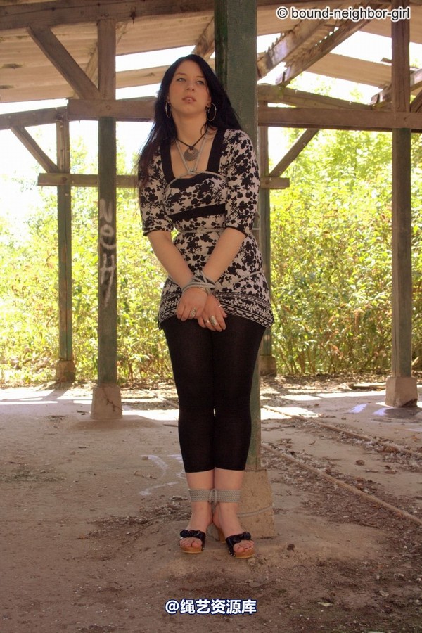 bound-neighbor-girl - Jasmin - Tied up in the ruins 1 第 34 张图片