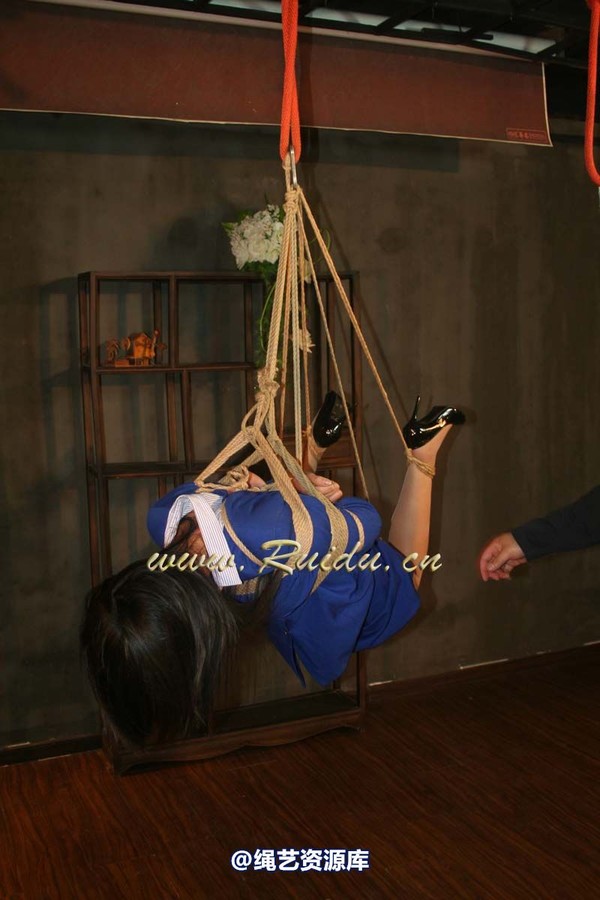 锐度主张 - 2008年第11期捆绑图（2.27）――蓝色制服 第 46 张图片
