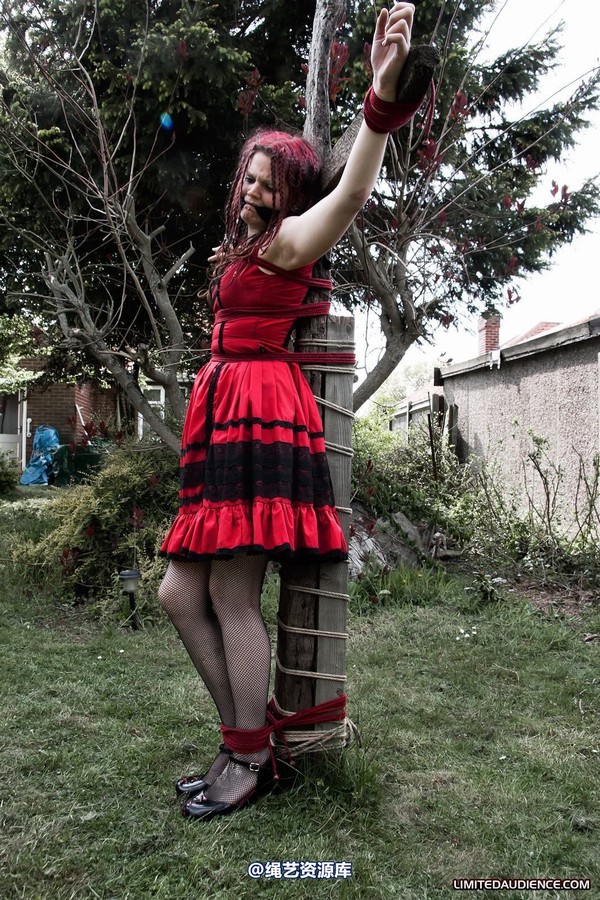 limitedaudience - 2011 beckykat out in the cold 2 第 2 张图片