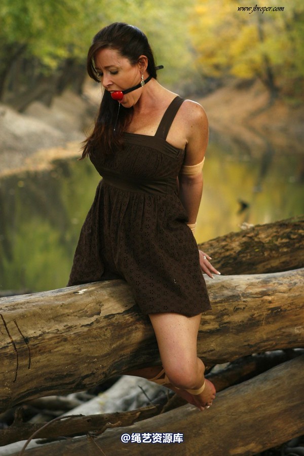 jbroper - Christina Carter 2011-1 第 78 张图片