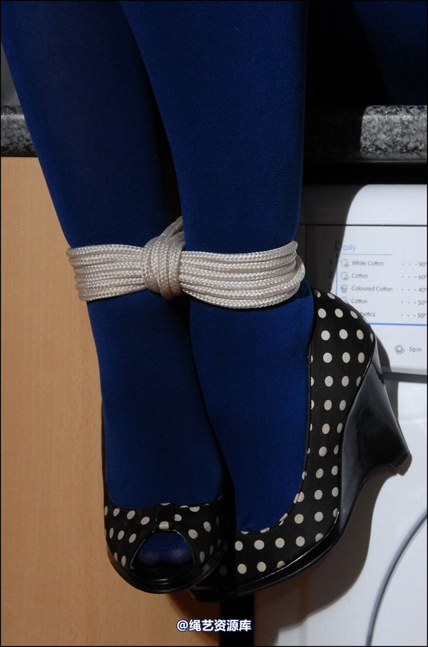 simplytied - RR is feeling blue 第 33 张图片