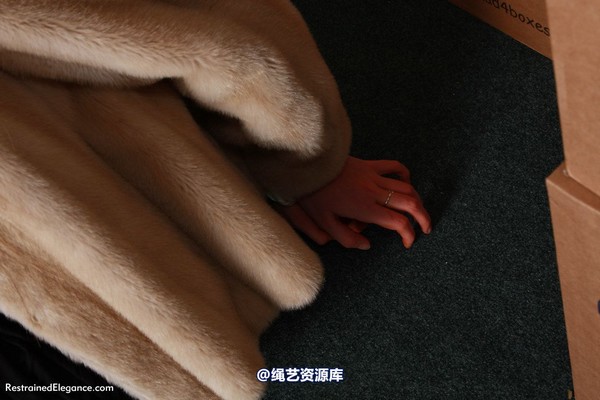 restrainedelegance - You're not helping 第 25 张图片