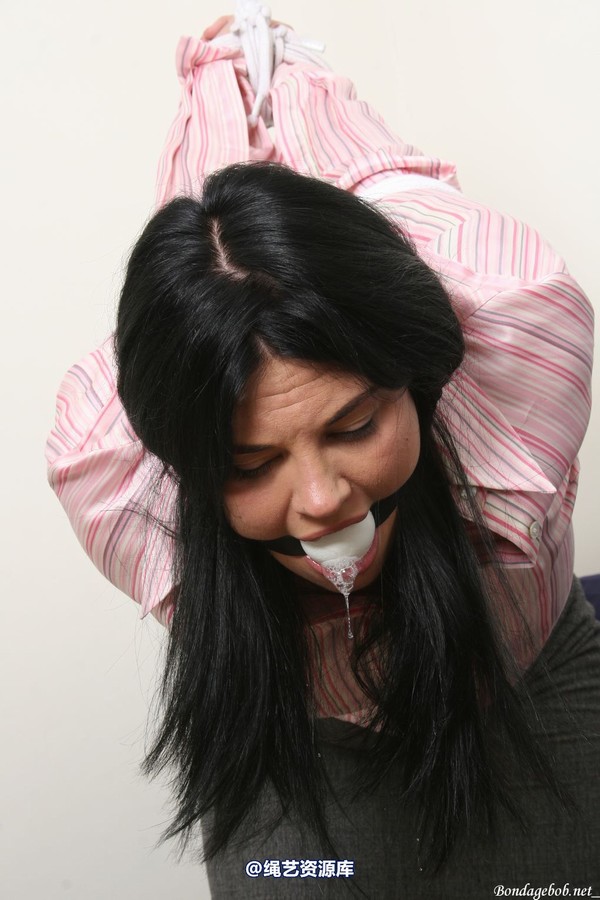 bondagebob - Monica Harris Drooling Strappado 第 78 张图片