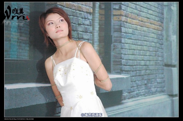 唯美之家 - 2008-08-01晓姿堵嘴 第 34 张图片
