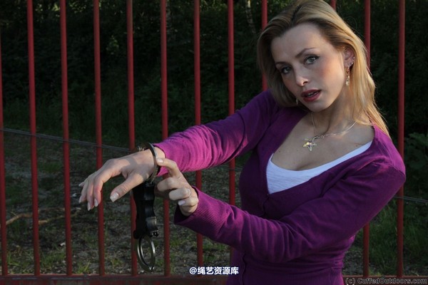 cuffedoutdoors - cod241 第 4 张图片