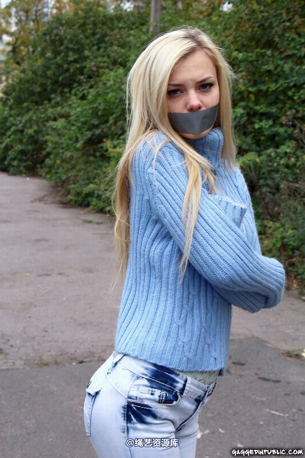 gaggedinpublic - gip403 第 51 张图片