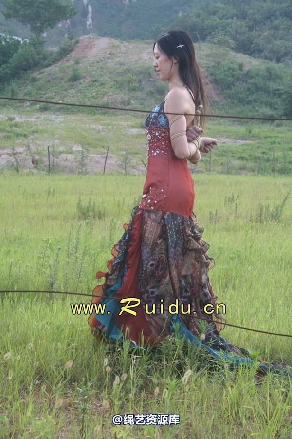 锐度主张 - 20070818第29期 宝宝草地漫舞图片 第 270 张图片