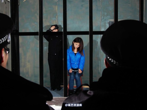 mj影视 - 故意杀人犯黄燕－绑赴刑场2013-03-28 第 119 张图片