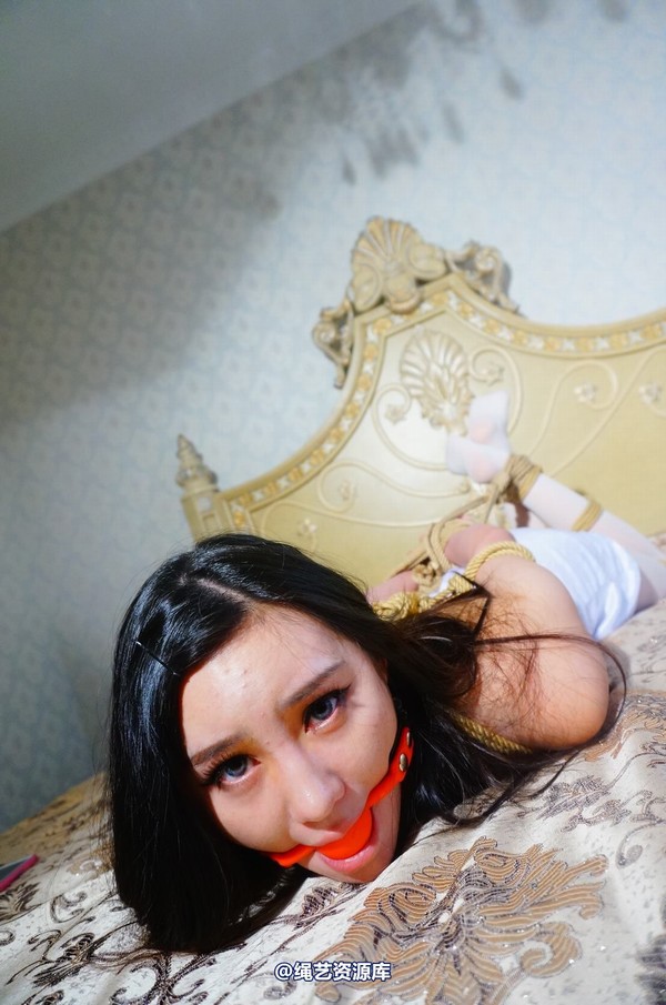 dk13美束馆 - 5.25-小溪白色睡衣-E100P 第 23 张图片