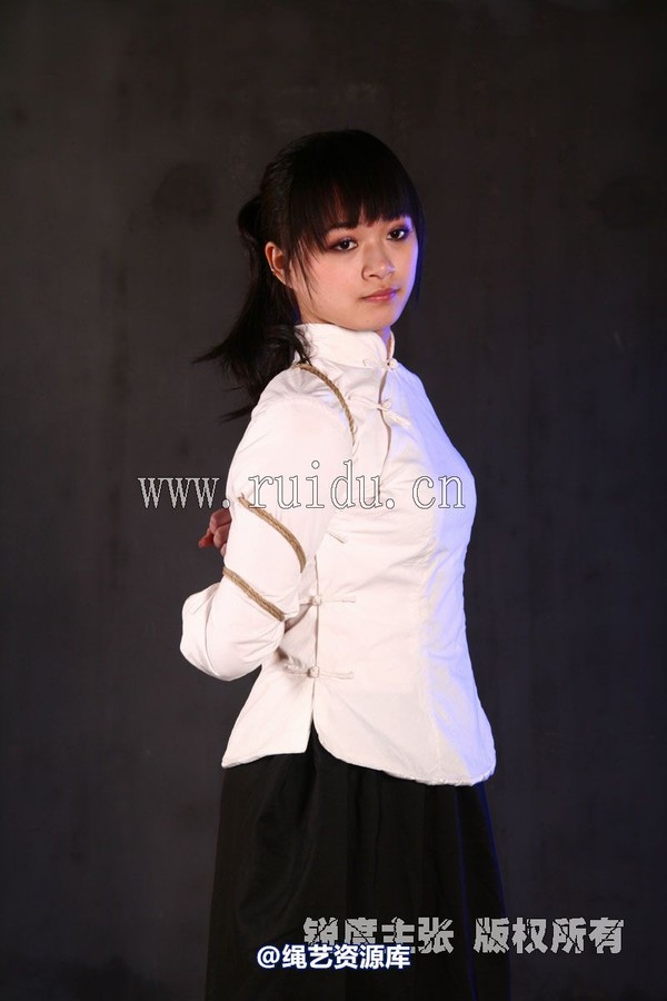 锐度主张 - 2008年第61期捆绑图（11.5）模特：莹儿 第 31 张图片