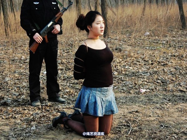mj影视 - 2013-3-4陈沫踏青 黑丝美女最终的不归路 第 425 张图片