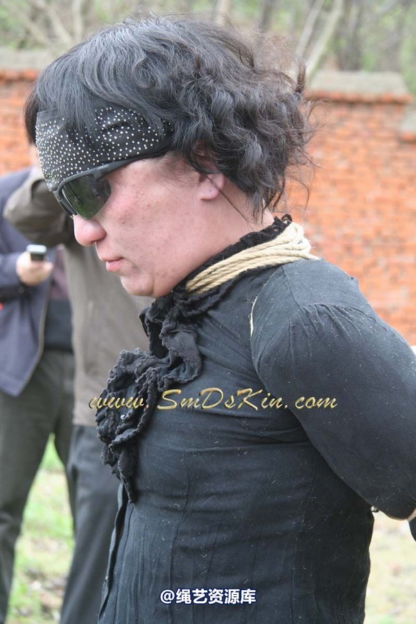 锐度主张 - 2009年第24期捆绑图（2009.5.10）模特：嫣儿 海豚 乐乐 雨竹 等 第 36 张图片