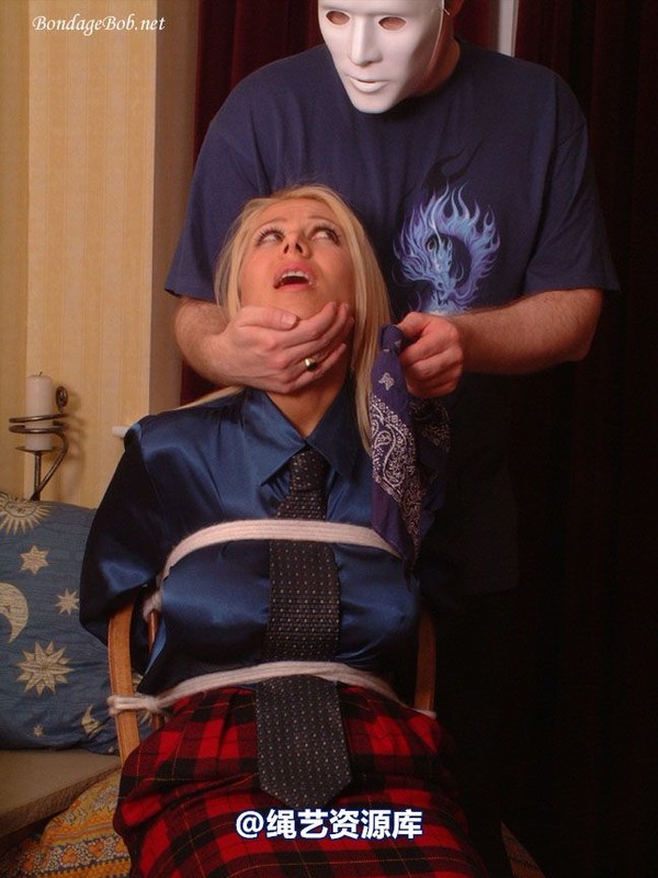 bondagebob - Petra Chair Tied 第 5 张图片