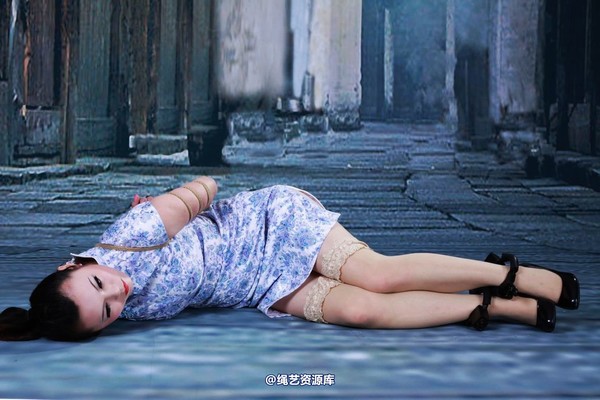 神艺缘 - 234-老街旗袍少女 第 27 张图片