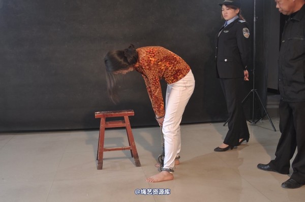mj影视 - 牵出大案―验明正身 第 2 张图片