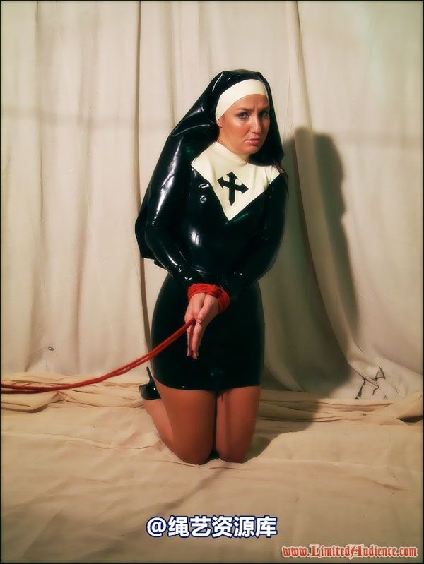 limitedaudience - 2007 sammie b rubber nun 第 11 张图片