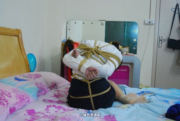 唯美之家 - 小优职业装 第 13 张图片
