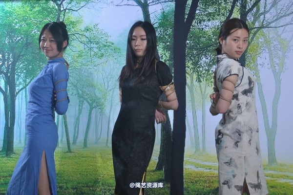 mj影视 - 三大模特争秀1 第 303 张图片