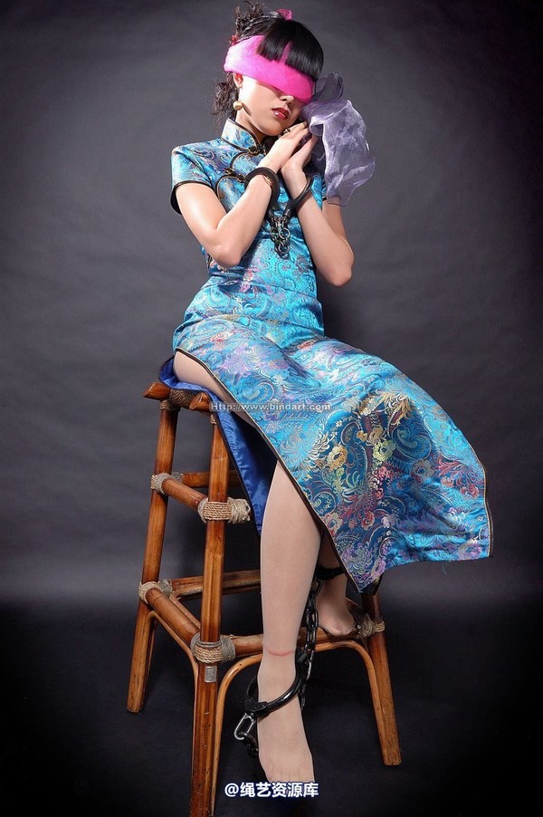 丽柜美束 - 2007-03-18 第 17 张图片