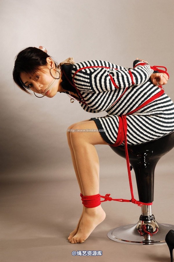 丽柜美束 - 2007-06-09 第 22 张图片