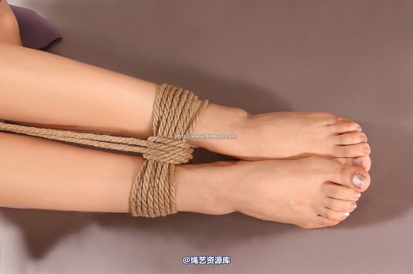 丽柜美束 - 2007-08-21 小璐璐 第 29 张图片