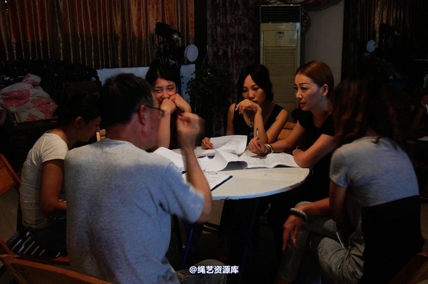 mj影视 - 血的代价梦境古大堂 女囚众生相2013-08-26 第 1 张图片