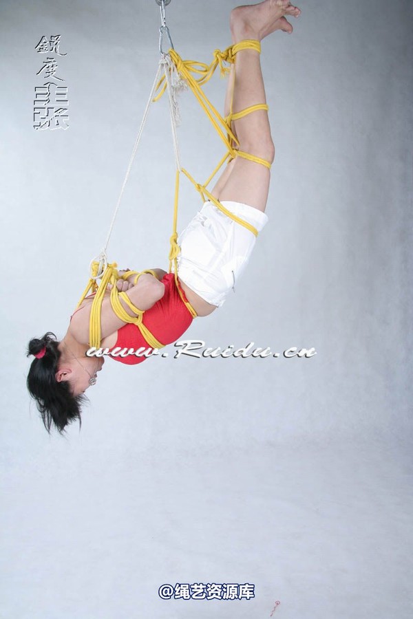 锐度主张 - 婷婷和嫣儿KB悬吊 第 310 张图片