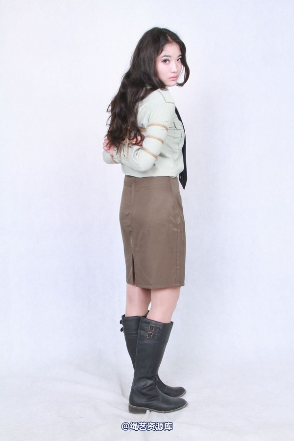 胜景山庄 - 175-红秀军统服 第 4 张图片
