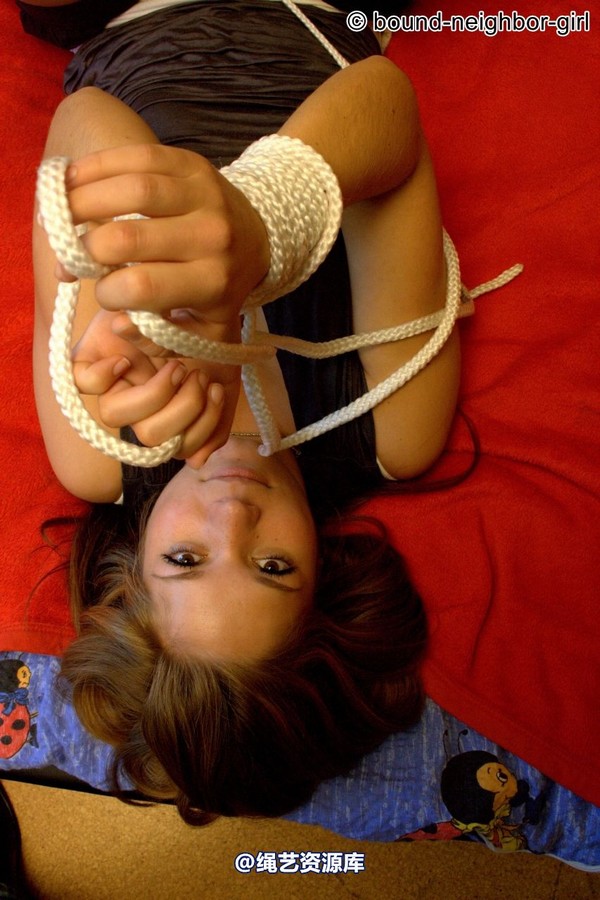 bound-neighbor-girl - Nancy - Tied at home 3 第 6 张图片