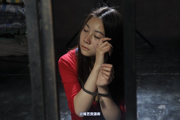 mj影视 - 车模梅晓雯 第 63 张图片