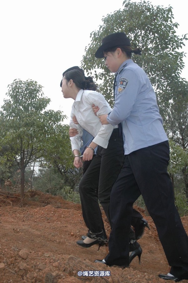 唯美之家 - 2010-1-26青灵下跪 第 95 张图片