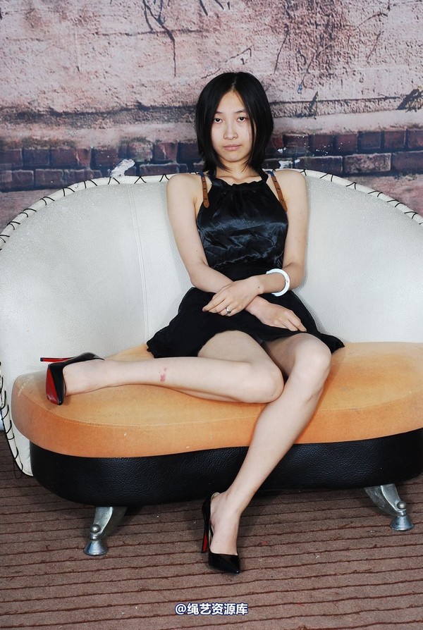 唯美之家 - 白雪试服装9 第 20 张图片
