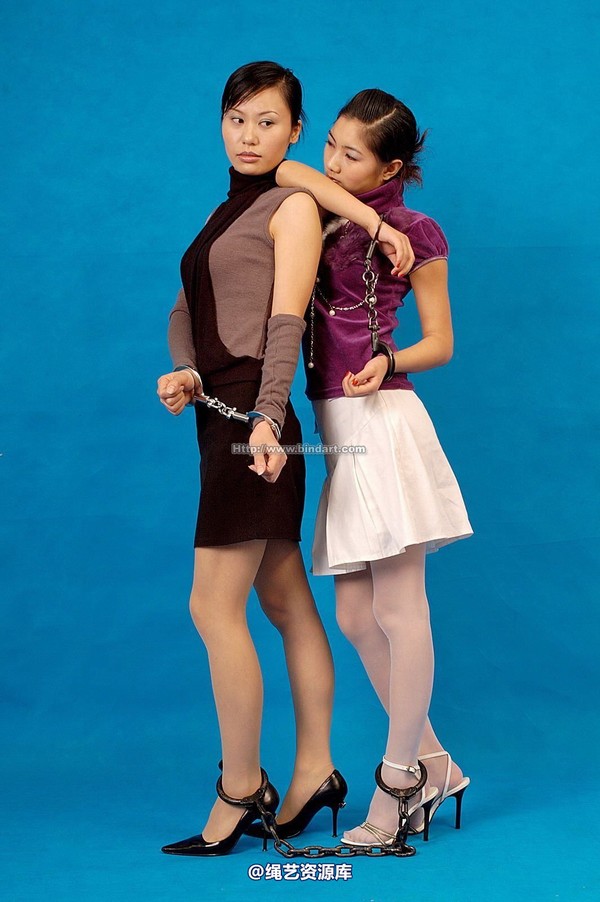 丽柜美束 - 2005-12-11 第 3 张图片