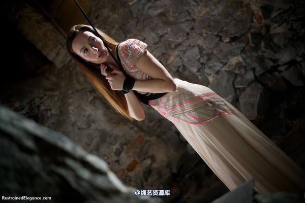 restrainedelegance - Sparkles in the Dungeon 第 99 张图片