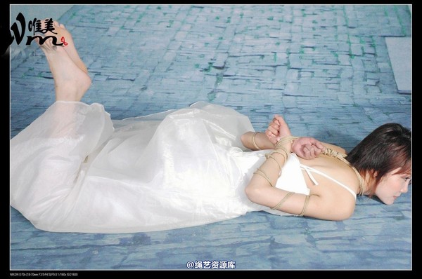 唯美之家 - 2008-08-01晓姿堵嘴 第 95 张图片