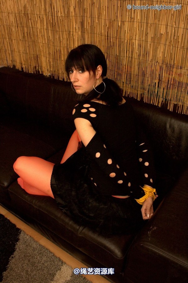 bound-neighbor-girl - Nele - Tied at home 2 第 17 张图片