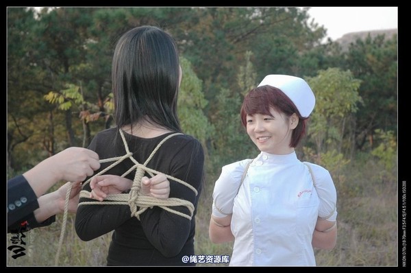 唯美之家 - 2008-11-13外拍(集体) 第 670 张图片