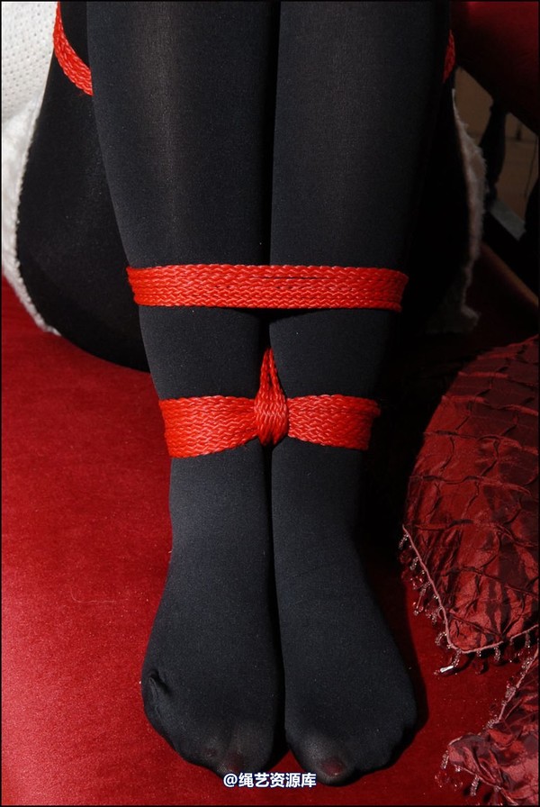 simplytied - Tina in big jumper 第 31 张图片