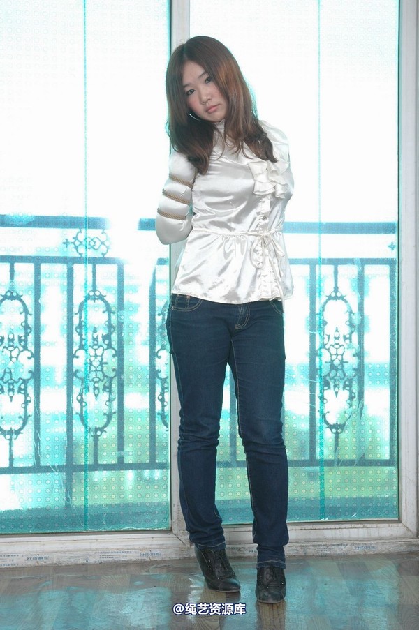 唯美之家 - 2010-11-1又琴白衬衣 第 67 张图片