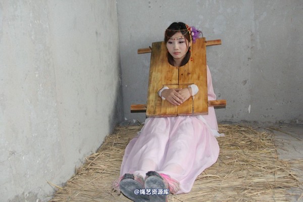 胜景山庄 - 221-娜娜囚枷 第 19 张图片
