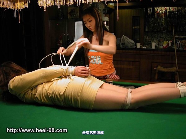 丽柜美束 - 2003-4 第 48 张图片
