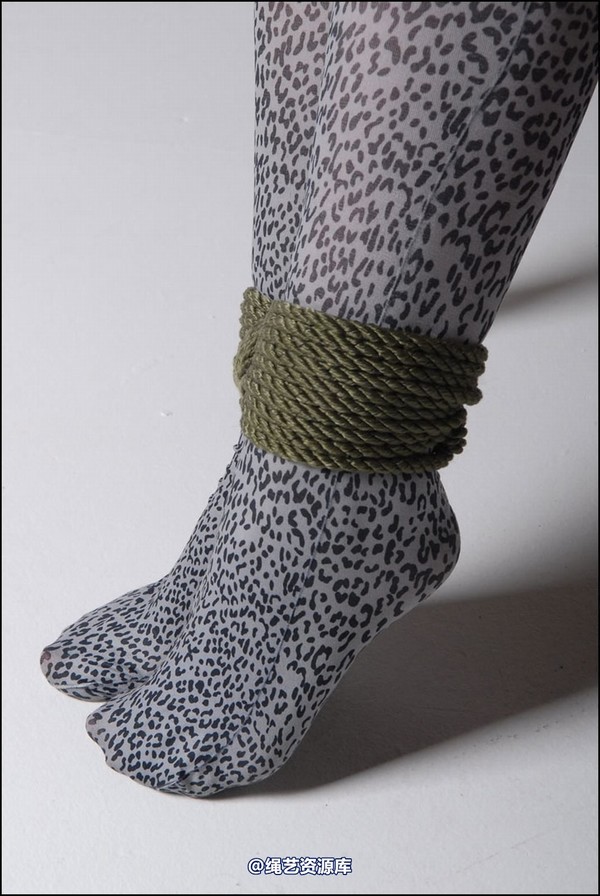 simplytied - Grey animal print 第 36 张图片