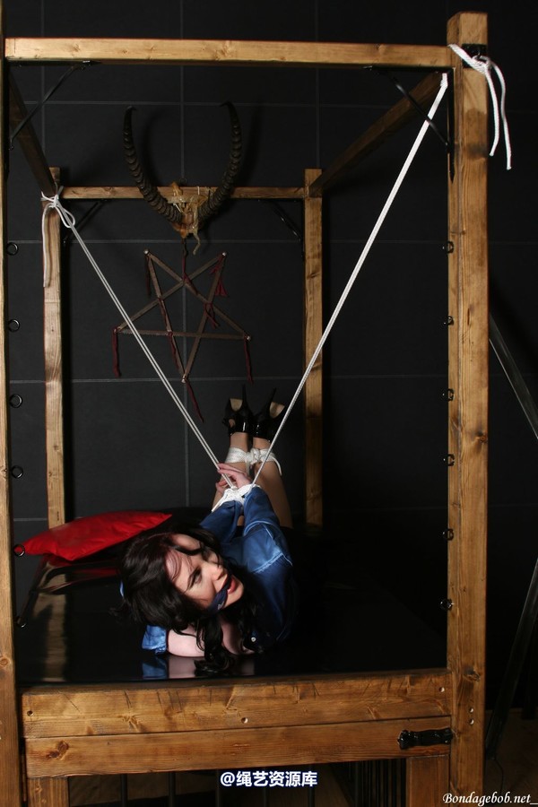 bondagebob - Morrigan Tied UP 第 114 张图片