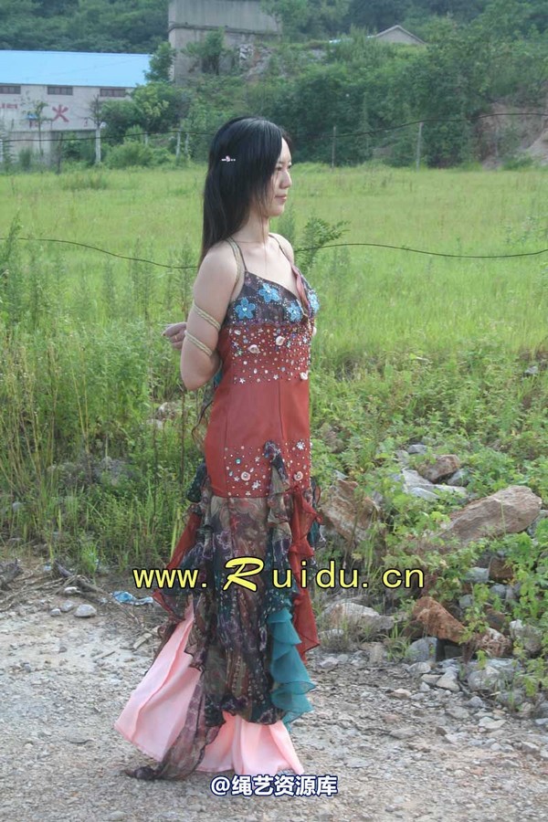锐度主张 - 20070818第29期 宝宝草地漫舞图片 第 79 张图片