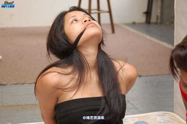 boundhotties - ASIA & ARIANA 第 24 张图片