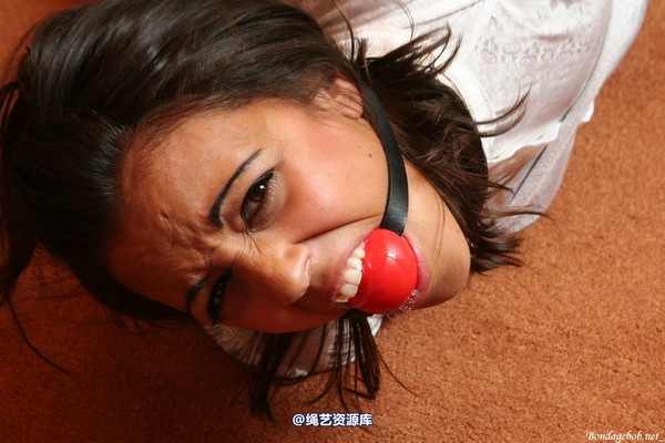 bondagebob - Fiona G Grabbed at home 第 136 张图片